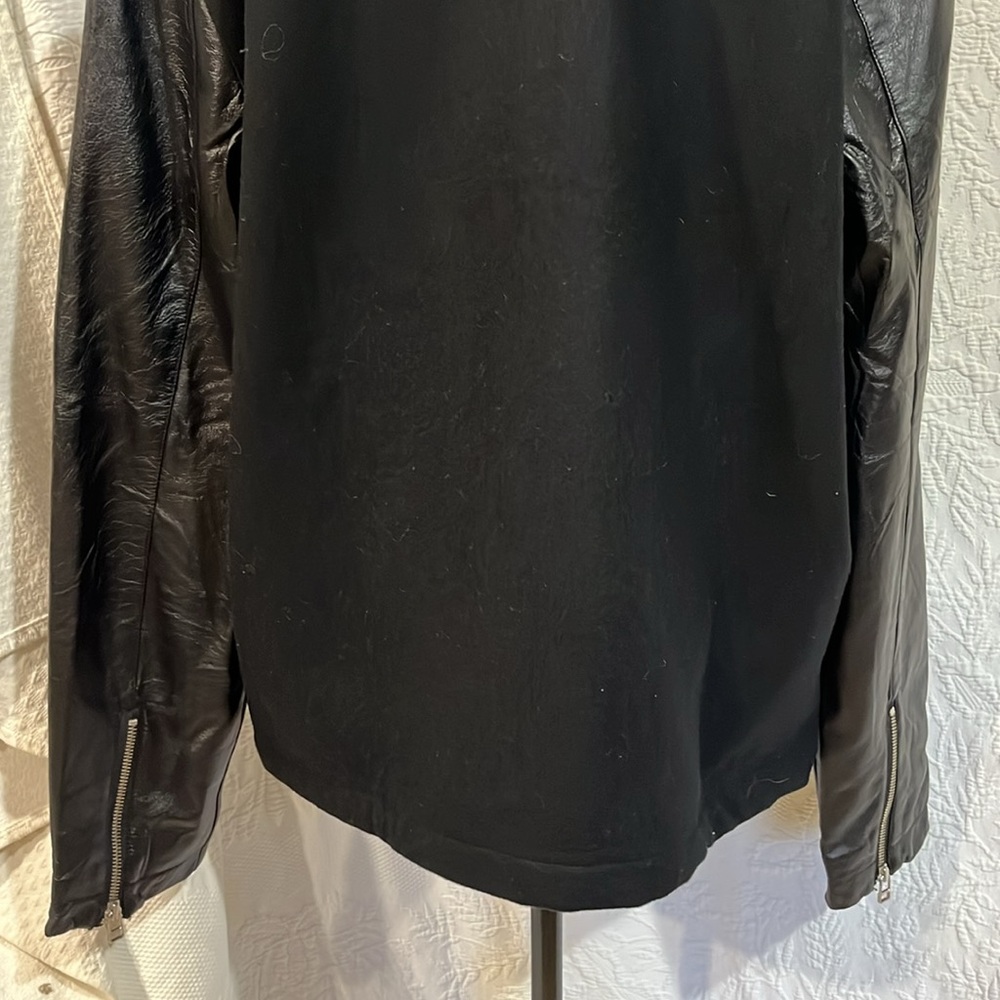 LRG jacket with leather sleeves, size medium - Picture 11 of 15